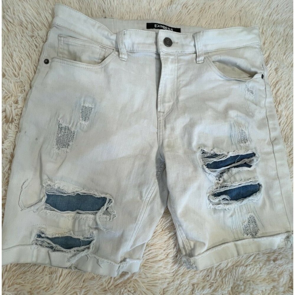 Express Slim 365 comfort stretch shorts distressed size 33